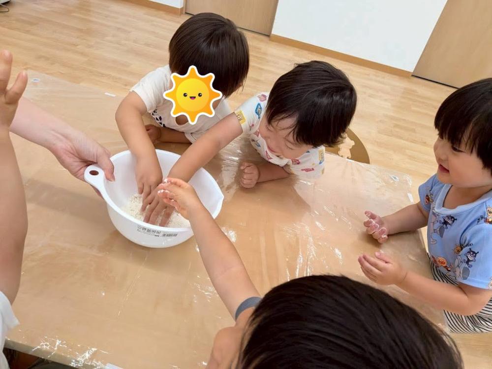 感触遊びをしたよ🙌🏻